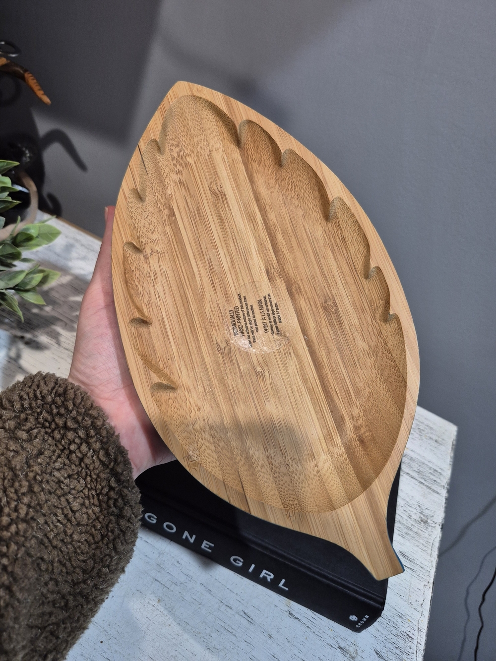 Bamboo Charcuterie Board Serving Dish with Teal Blue Edge & Backing. - Picture 4 of 11